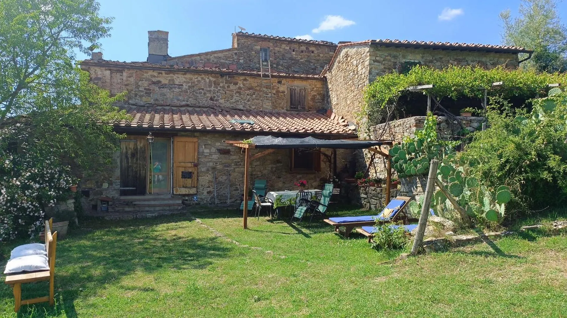 Agriturismo Podere Tegline Radda in Chianti 0*,